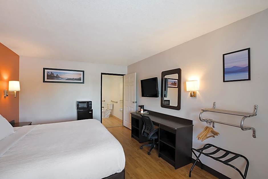 Quality Inn & Suites Junction