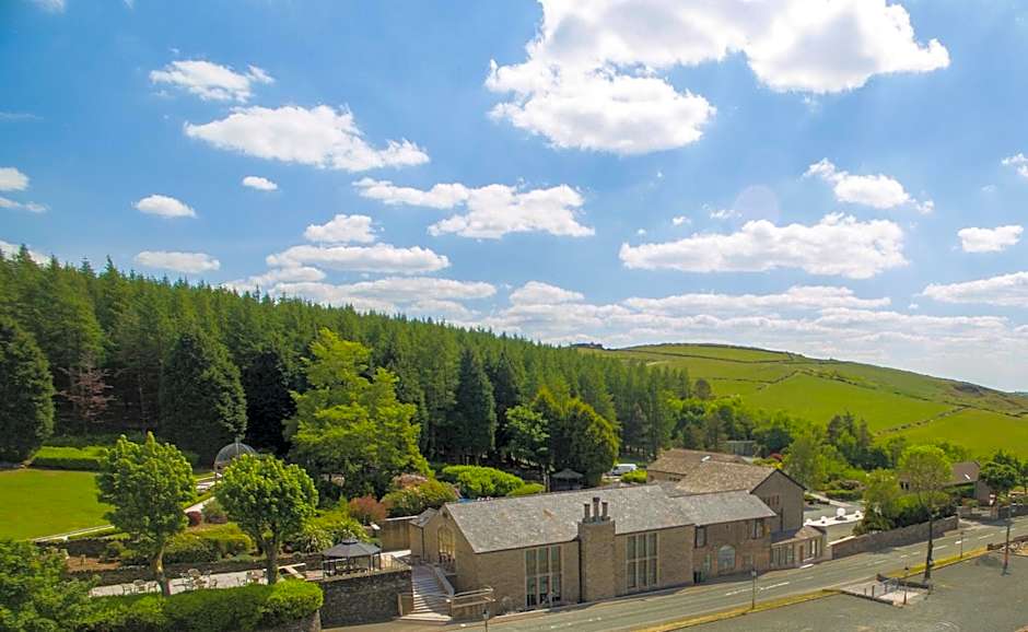 The Saddleworth Hotel