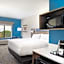 Holiday Inn Express Pratt By IHG