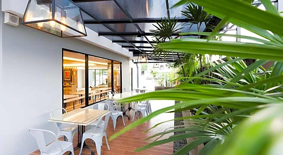 Baron Residence Bangkok