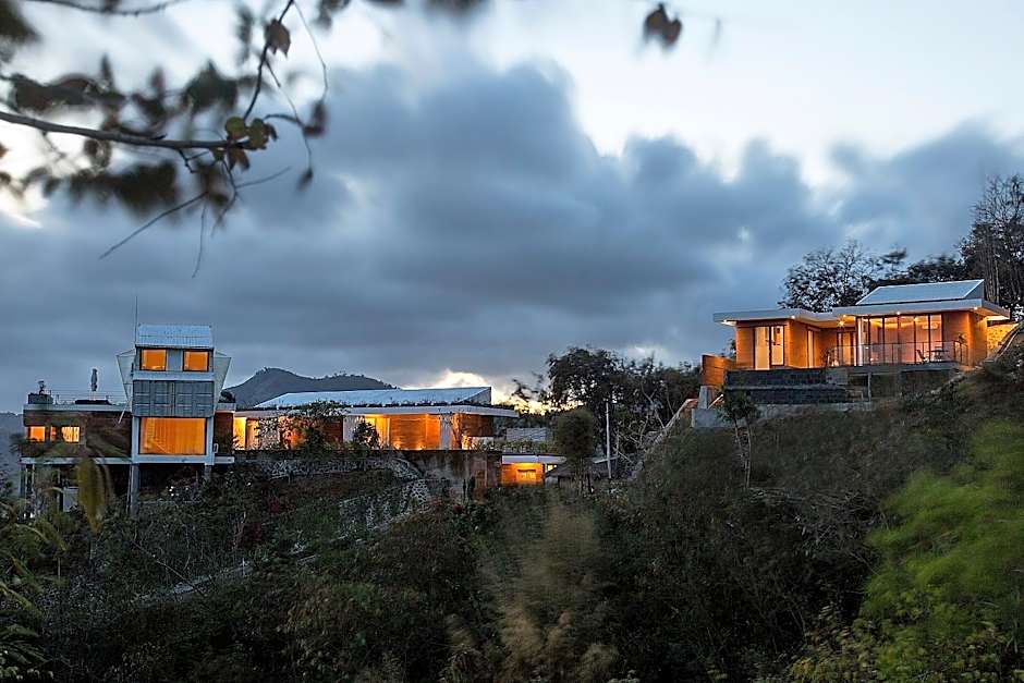 Seven Havens Residence