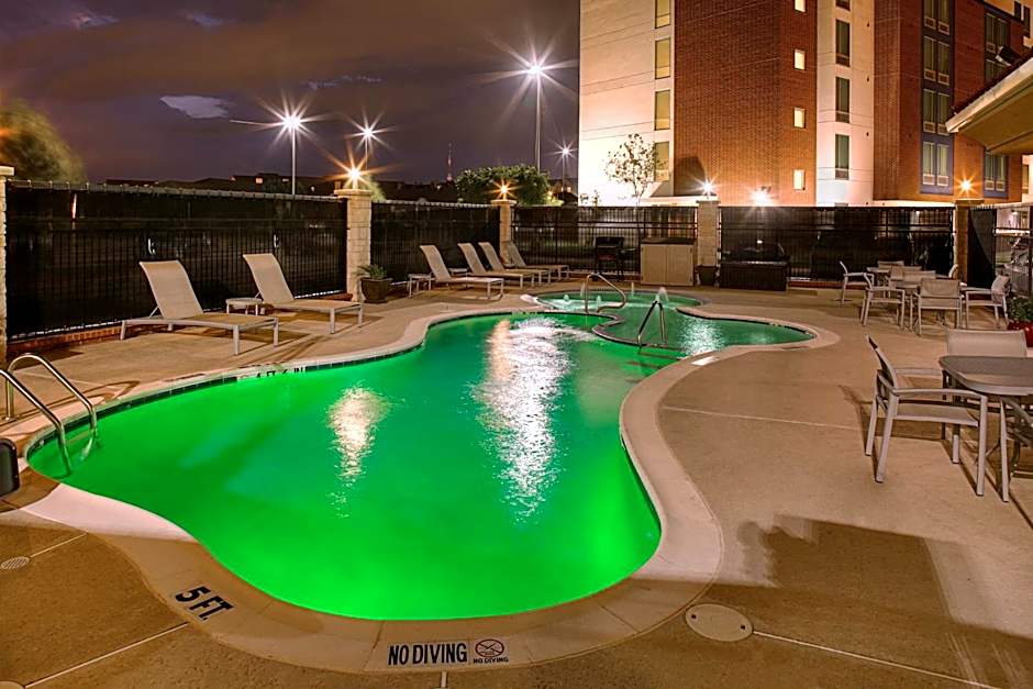Hampton Inn By Hilton & Suites Dallas/Lewisville-Vista Ridge Mall, Tx
