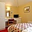 Saxonville Hotel