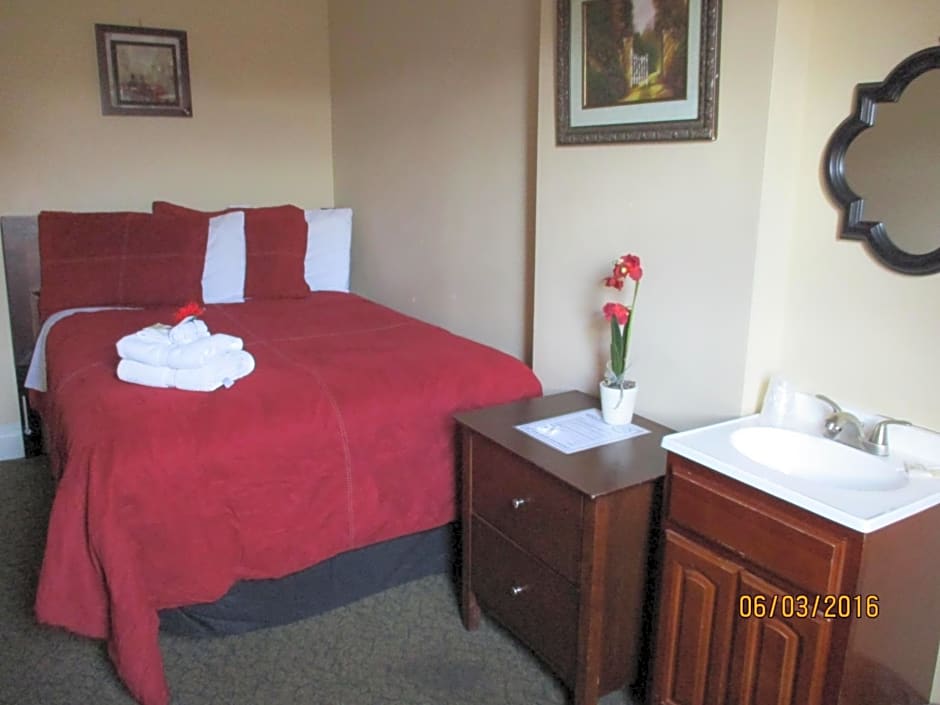 Neptune Hotel