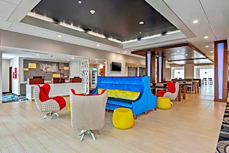 Holiday Inn Express Orlando - Lake Buena Vista Area By IHG