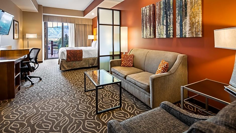 Best Western Premier Ivy Inn & Suites