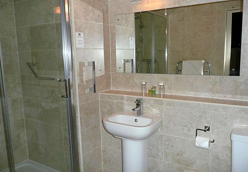 The Old Ginn House Inn