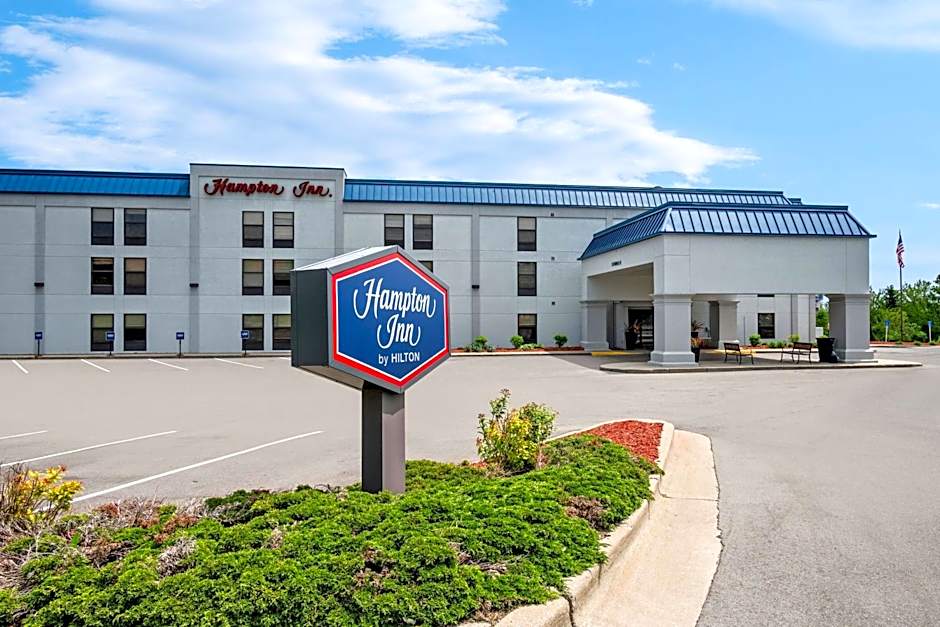 Hampton Inn By Hilton Grand Rapids-North