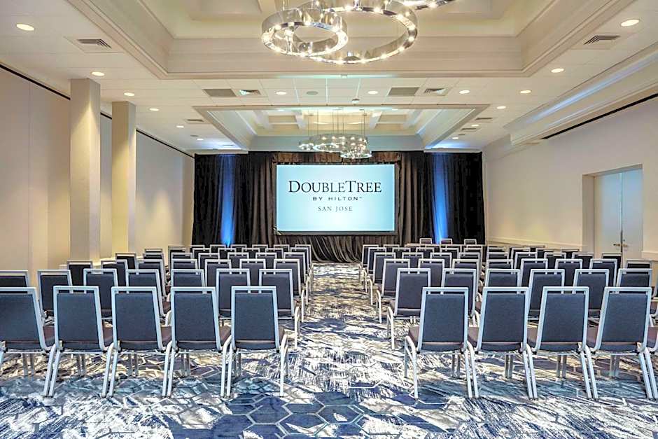 DoubleTree By Hilton San Jose