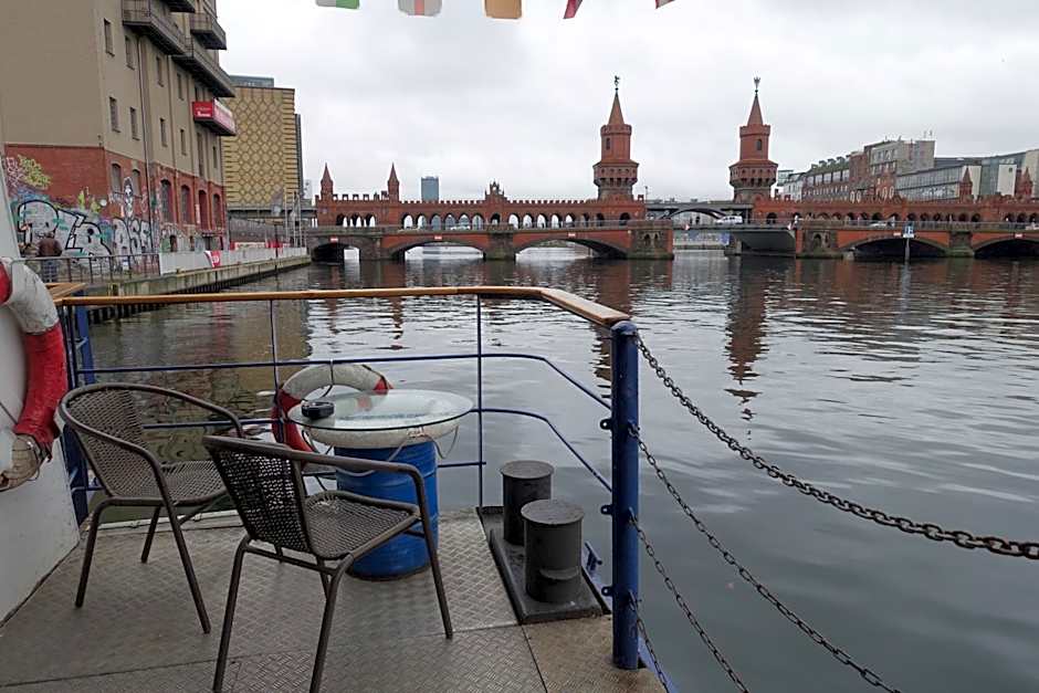 Shipotel-Berlin GmbH, Shipotel Eastern & Shipotel Western