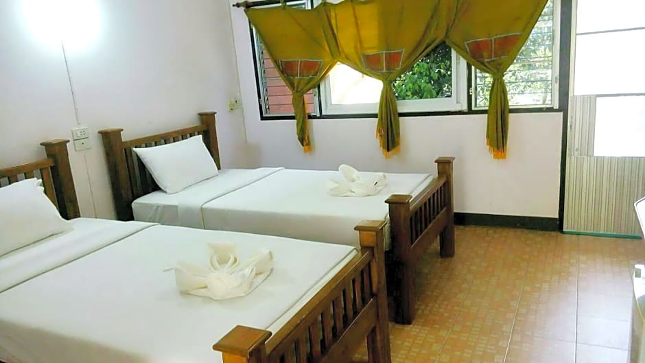 Photo 1 of 4 of Standard 1 Twin Bed