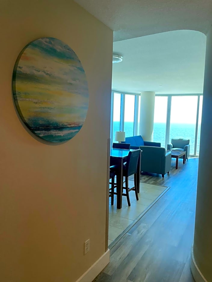 South Beach Biloxi Hotel & Suites