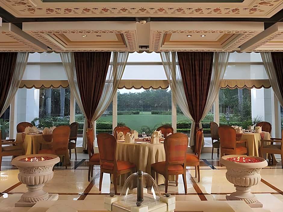 Jaypee Palace Hotel & International Convention Centre