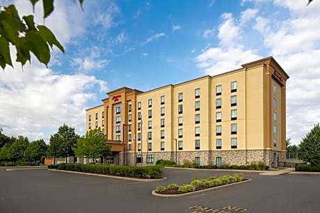 Hampton Inn By Hilton Neptune/Wall