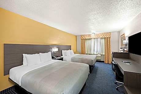 Standard Queen Room with Two Queen Beds - Non-Smoking