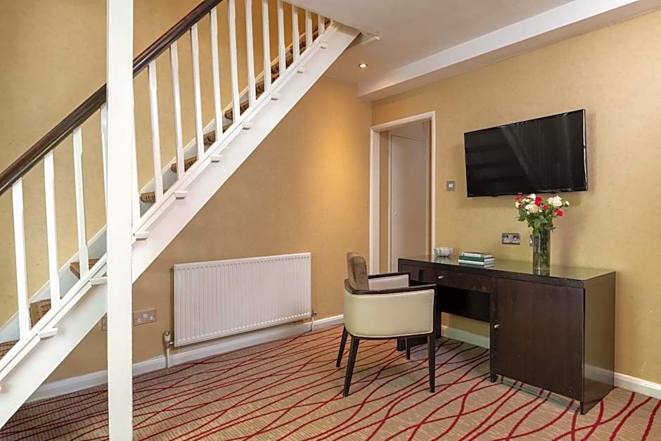 Park Grand Hyde Park