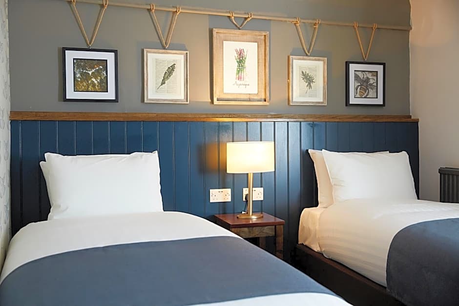 Kings Head by Chef & Brewer Collection