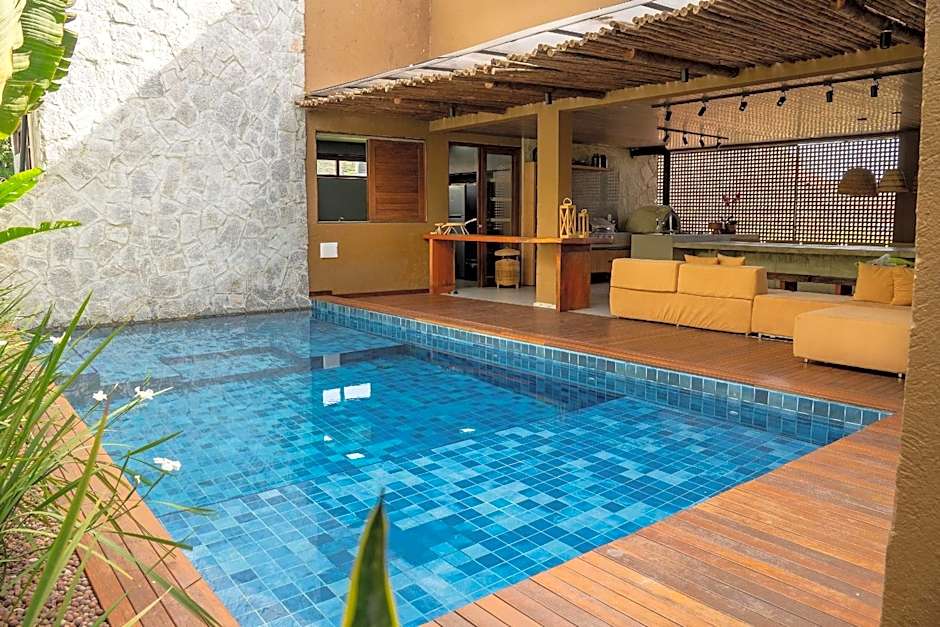 Casa com Ofurô, Piscina Aquecida e Cozinheira