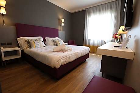 Superior Queen Room