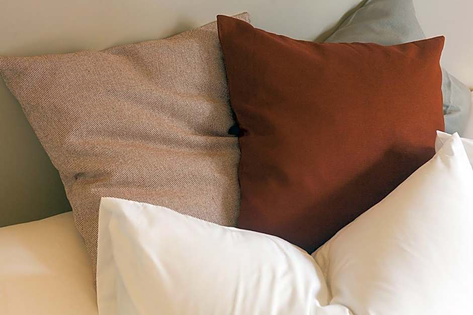 DestinationBCN - Universitat Rooms