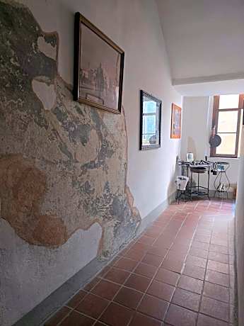 Due Borghi Guest House