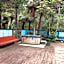 Woodlands Motel