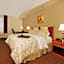 Plaza Inn & Suites