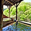 Yuze Hotel