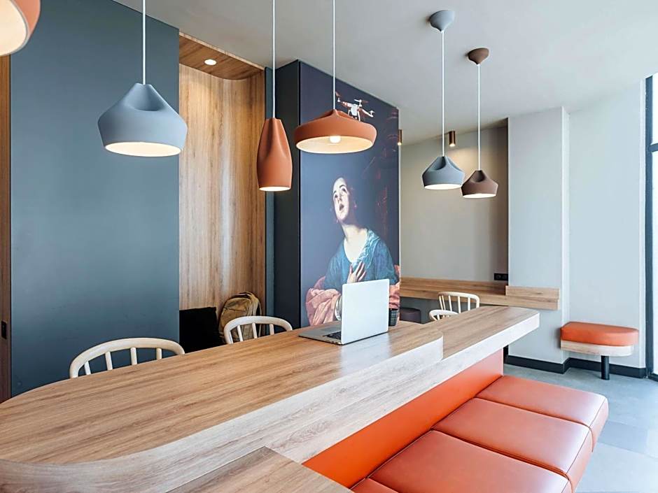 ibis Styles Le Mans Gare Sud
