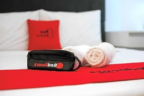 RedDoorz Syariah near PLTU Cilacap