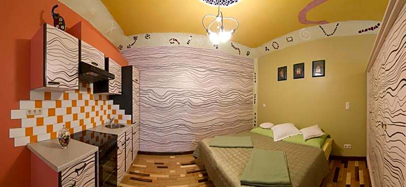 Art Apartments