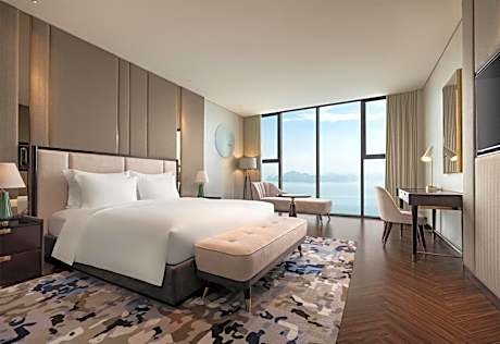 Deluxe Room with Bay View