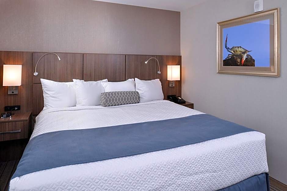 Anchored Inn at Hidden Harbor