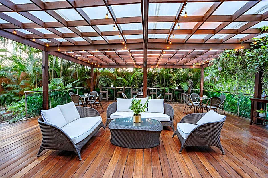 Hodelpa Garden Court