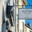 Royal Ashton Townhouse - Taunton