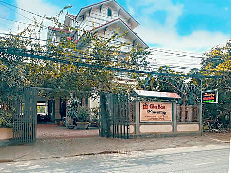 Gia Bao Homestay