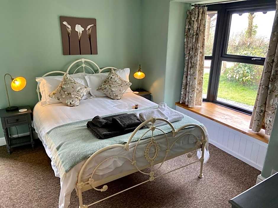 Jabajak Vineyard Restaurant & Rooms