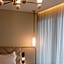 LUSTER Hotel