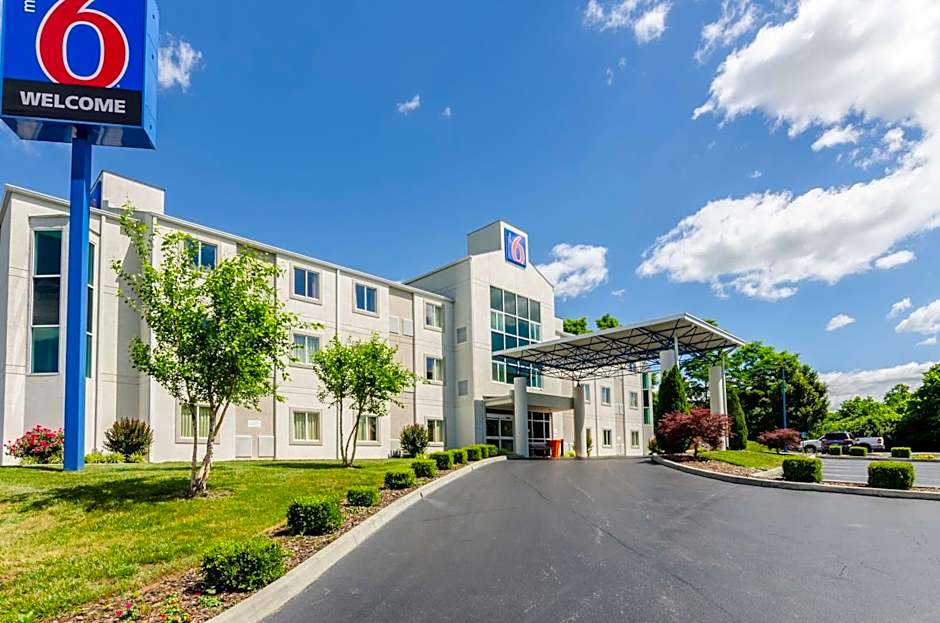 Motel 6-Bristol, VA