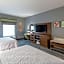 Hampton Inn By Hilton Madison, OH