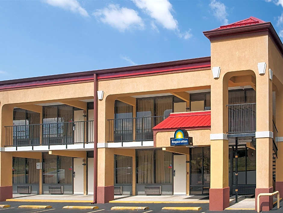 Serenity Inn Sweetwater