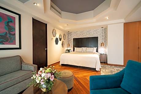 Standard King Room