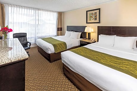 Queen Room with Two Queen Beds - Non-Smoking