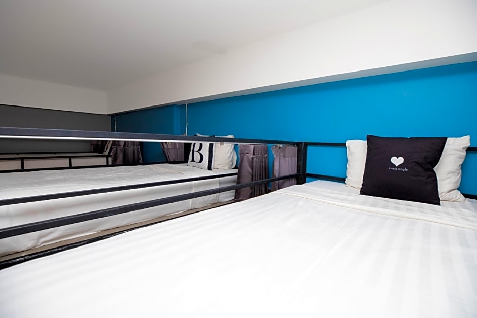 Bell Lifestyle Hostel Phuket