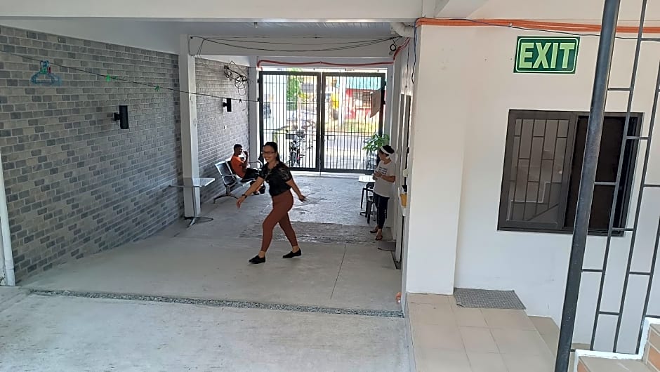 The Palines Apartment Hotel