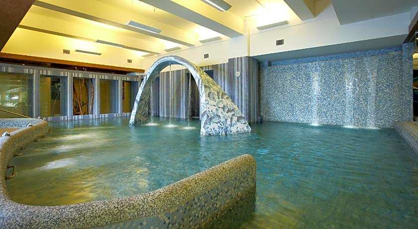 Fleur De Chine Hotel