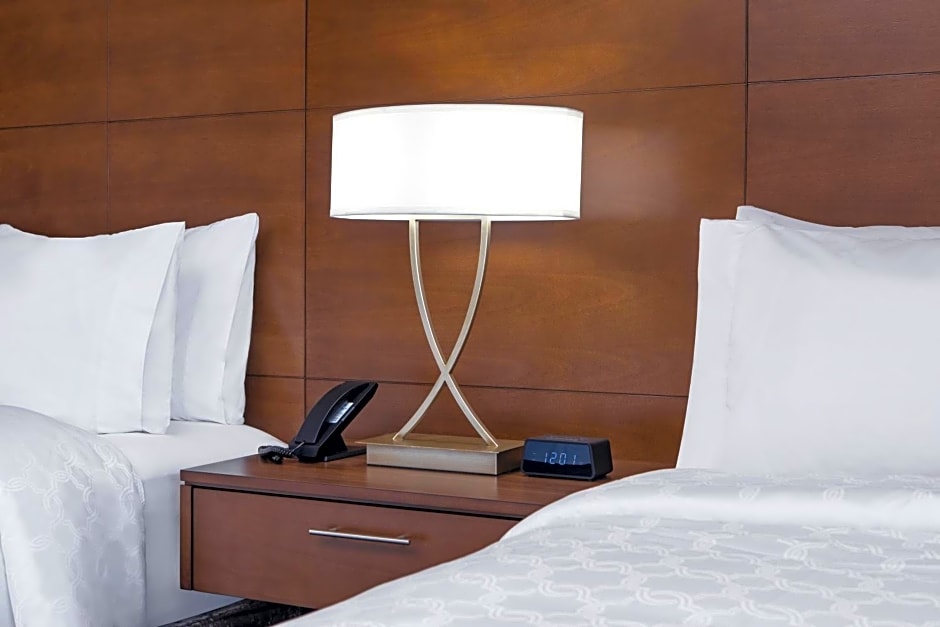 Staybridge Suites Charlottesville Airport, an IHG Hotel