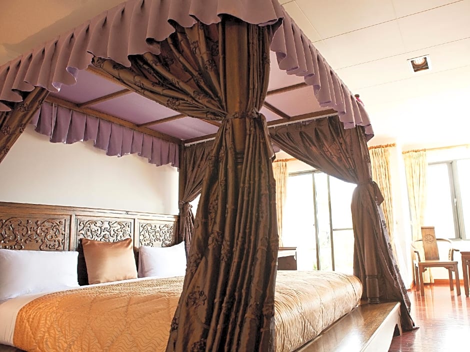 Chunjing Hill View Villa