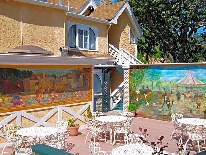 Rose Garden Inn – Berkeley, CA