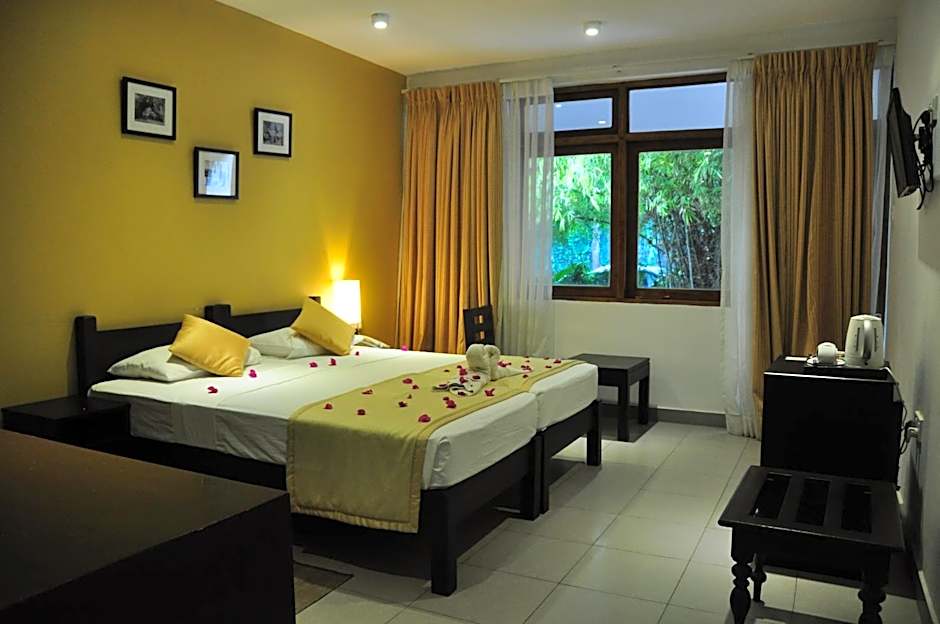 The Lakeside at Nuwarawewa